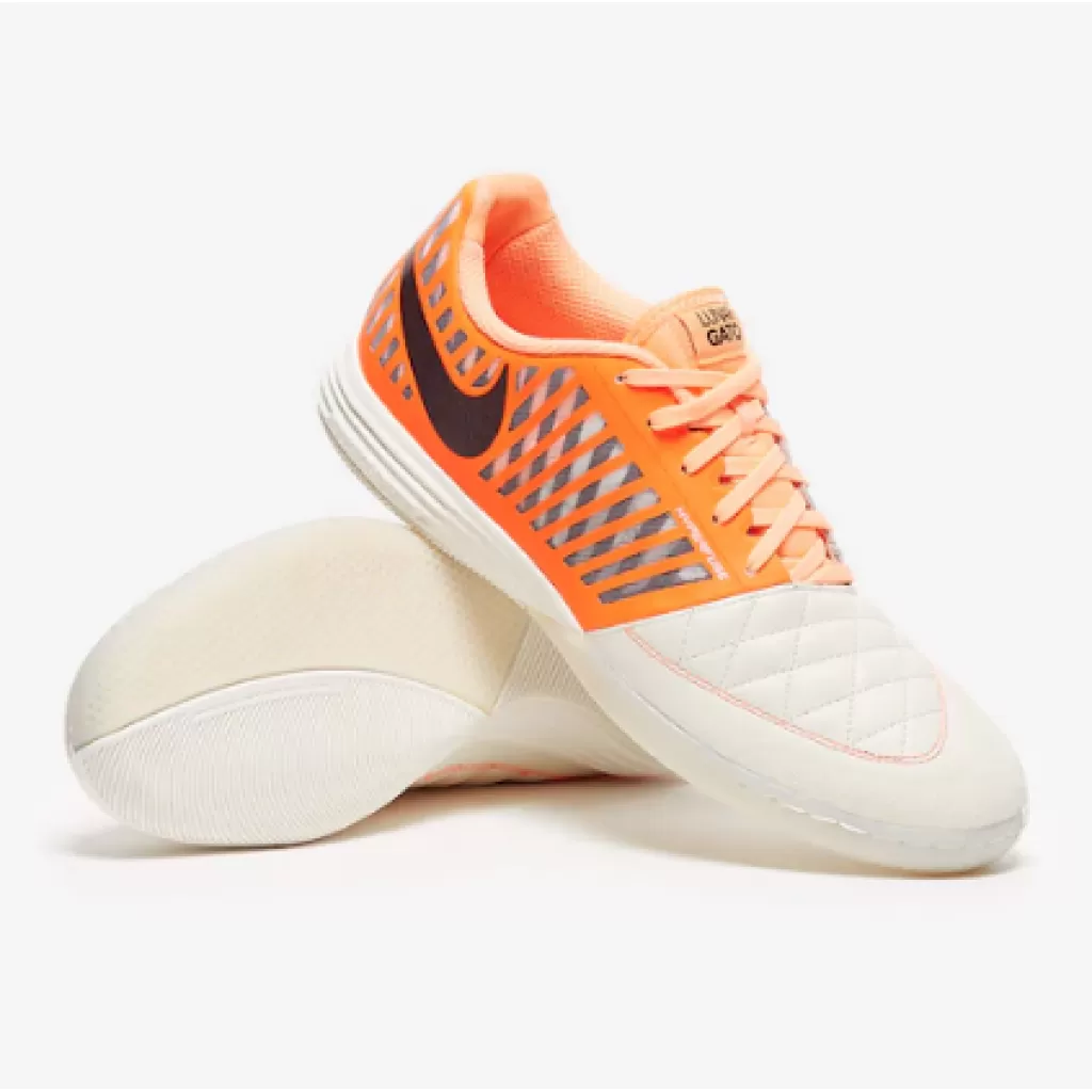 Футзалки профессиональные Nike Lunargato II Indoor